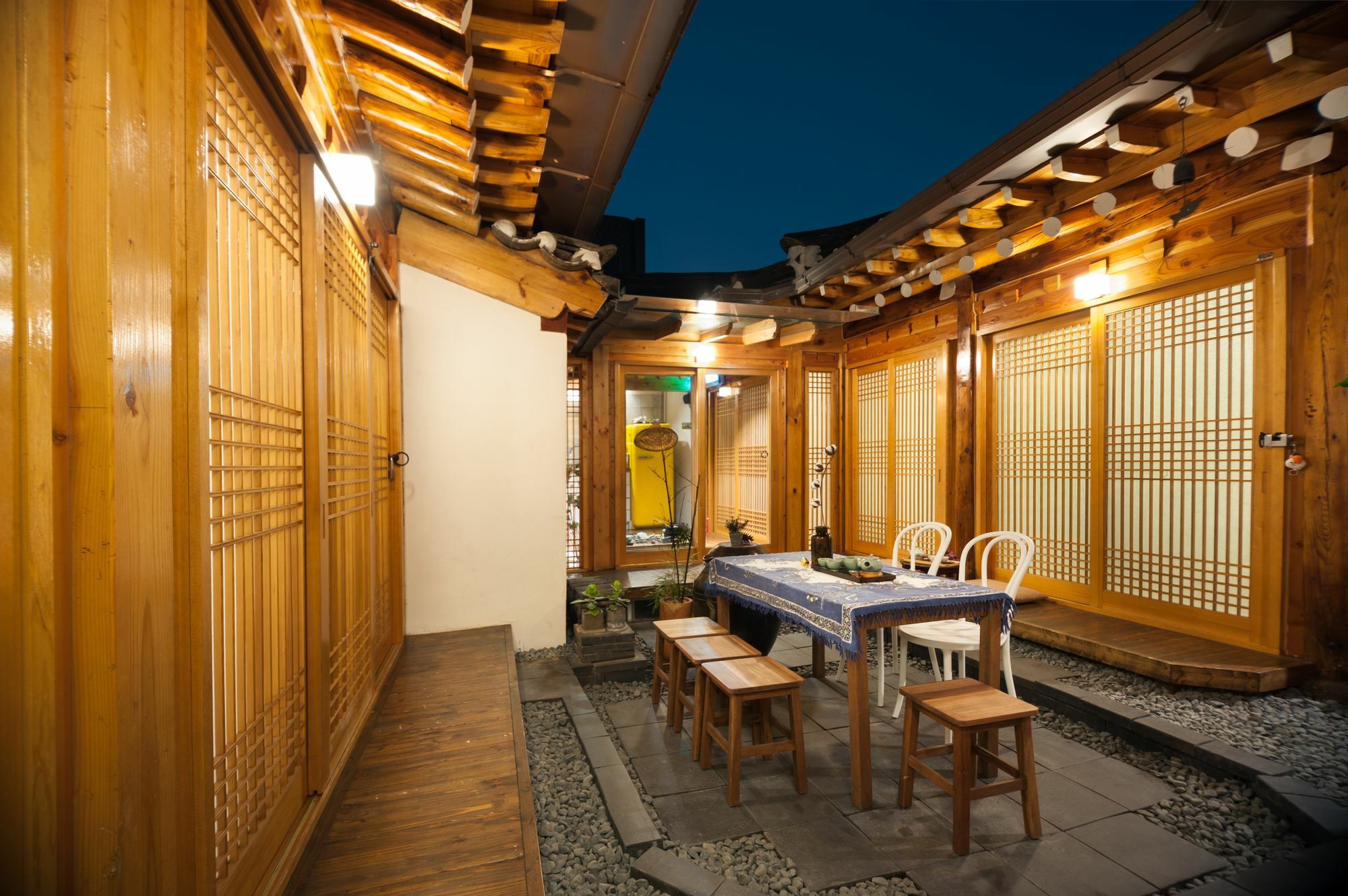 Open Real Luxury Korean Hanok Apartment Seoul